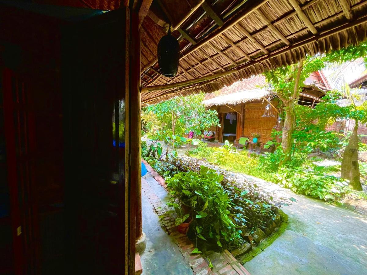 Under The Coconut Tree Hoi An Homestay מראה חיצוני תמונה