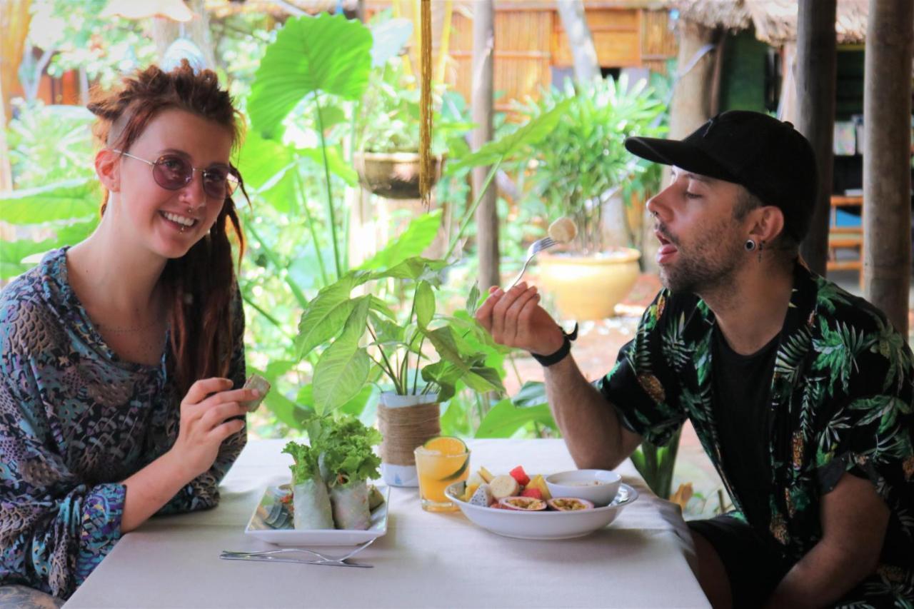 Under The Coconut Tree Hoi An Homestay מראה חיצוני תמונה